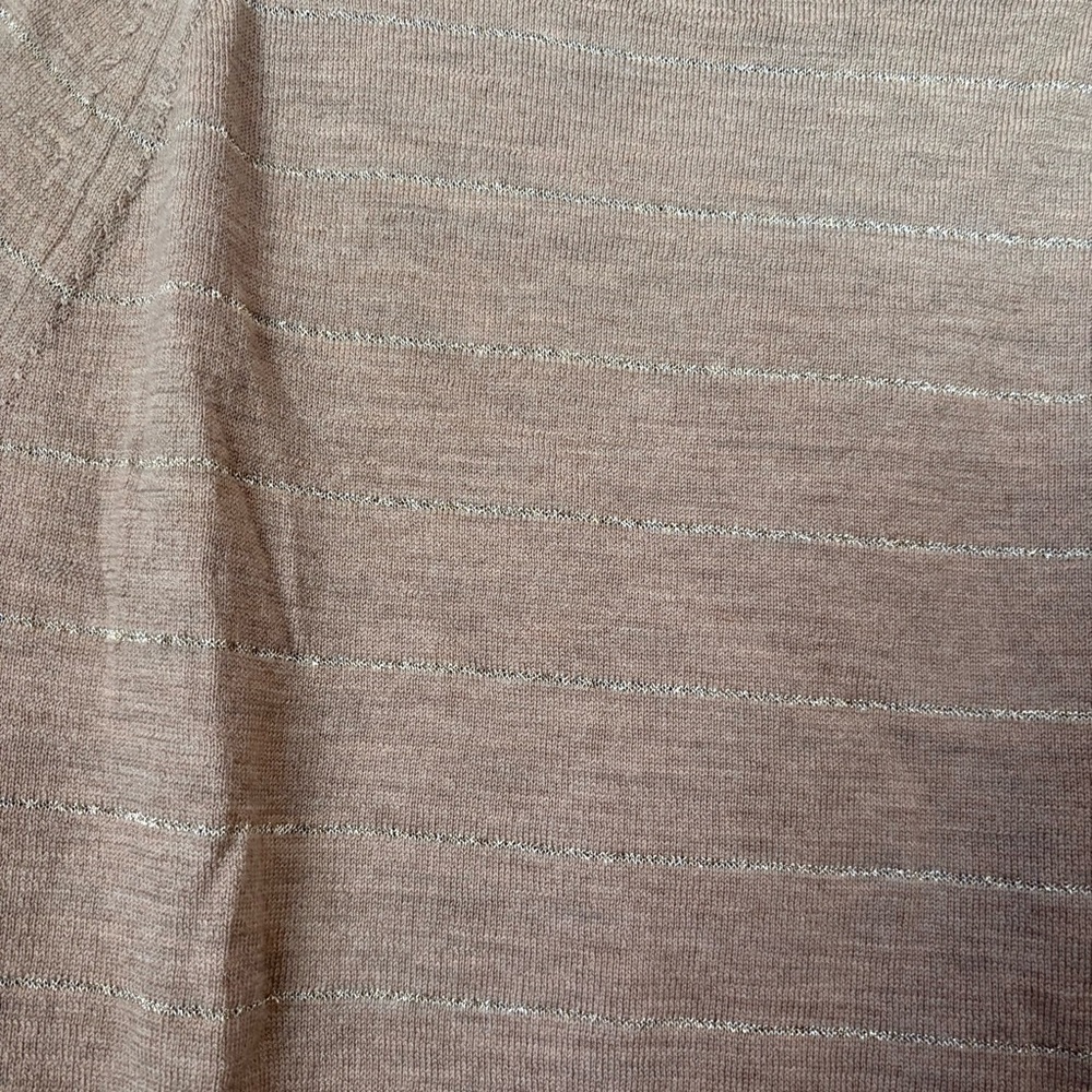💙Banana Republic Tan Crew Neck Sweater - Picture 2 of 3